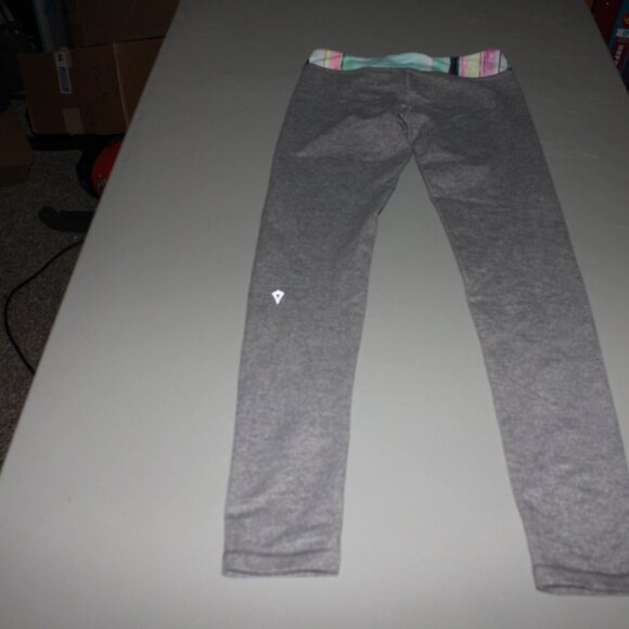 Grey Ivivva Athletic Pants Size12 - Picture 4 of 7
